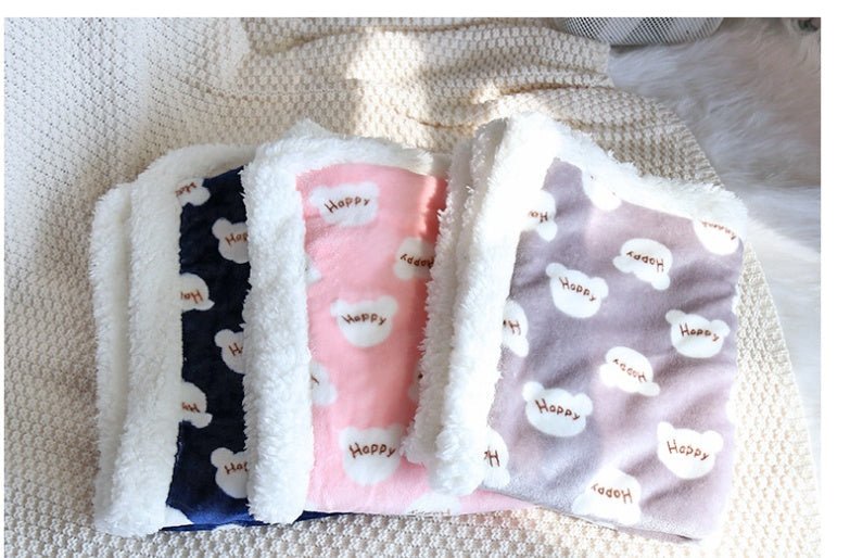 Winter Warm And Thick Flannel Pet | Luxury Home Accessories | Heulog Glow