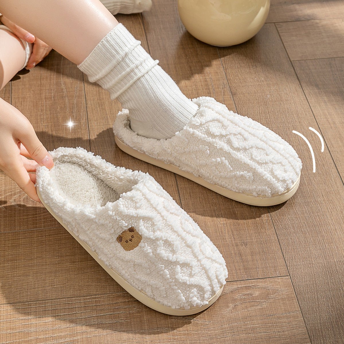 Women's Autumn And Winter Non-slip Soft Soled Cotton Slipper | Luxury Home Accessories | Heulog Glow