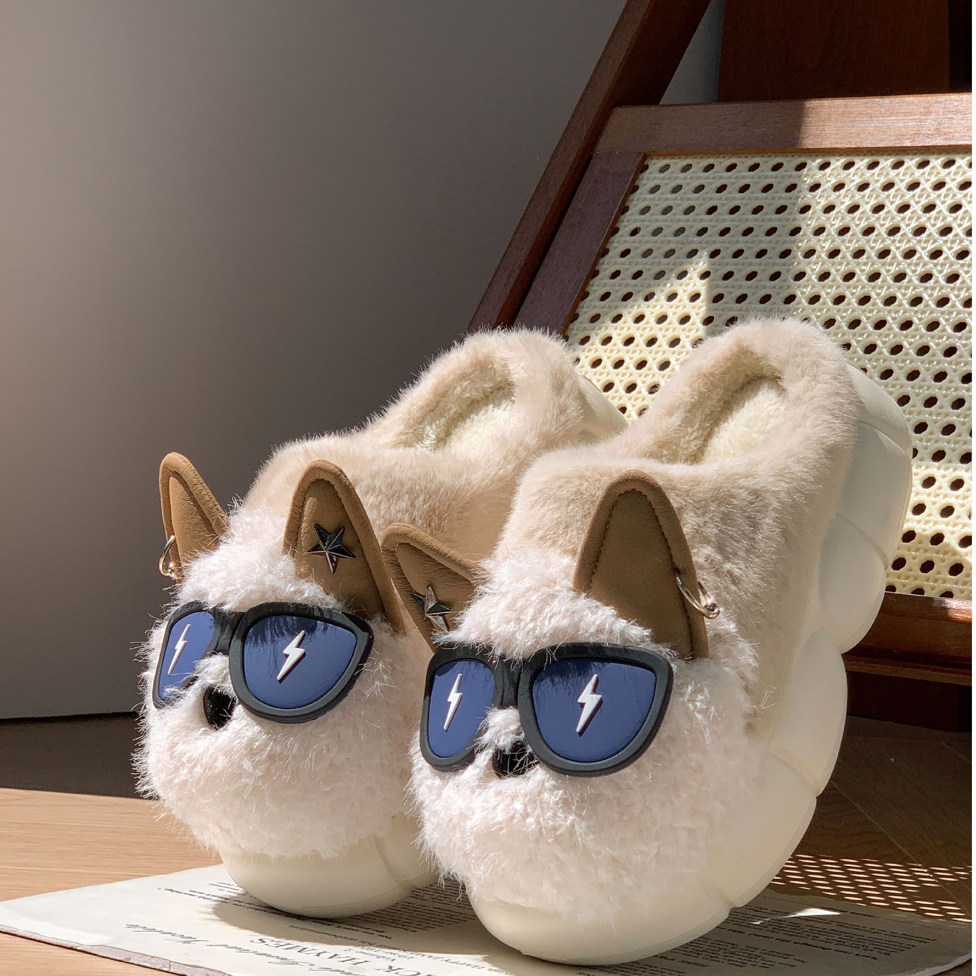 Women's Thick-soled Non-slip Cute Puppy Cotton Slippers | Luxury Home Accessories | Heulog Glow