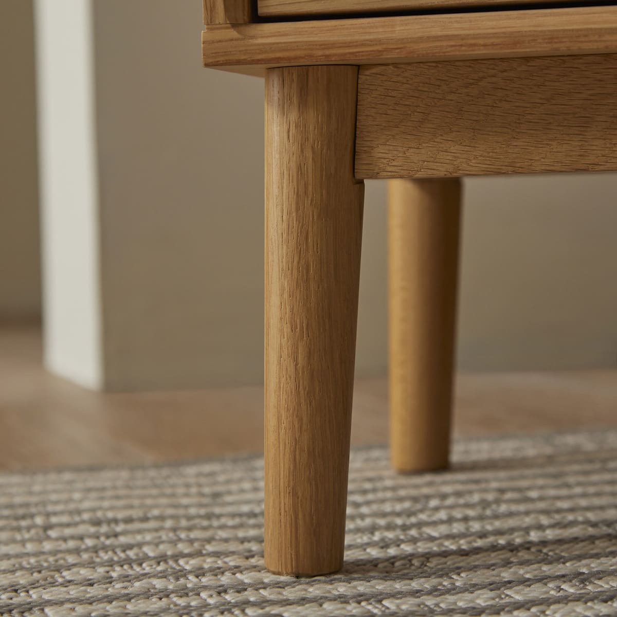 Wright Narrow Oak Bedside Table | Luxury Home Accessories | Heulog Glow