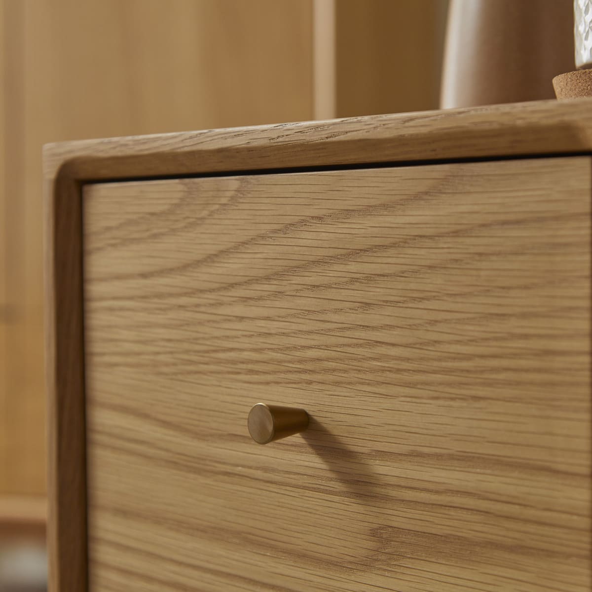 Wright Narrow Oak Bedside Table | Luxury Home Accessories | Heulog Glow
