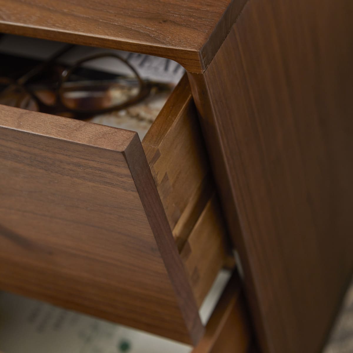 Wright Narrow Walnut Bedside Table | Luxury Home Accessories | Heulog Glow