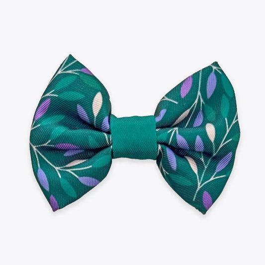 Wyld Cub - Dog Bow Tie: Hampstead Evergreen | Luxury Home Accessories | Heulog Glow