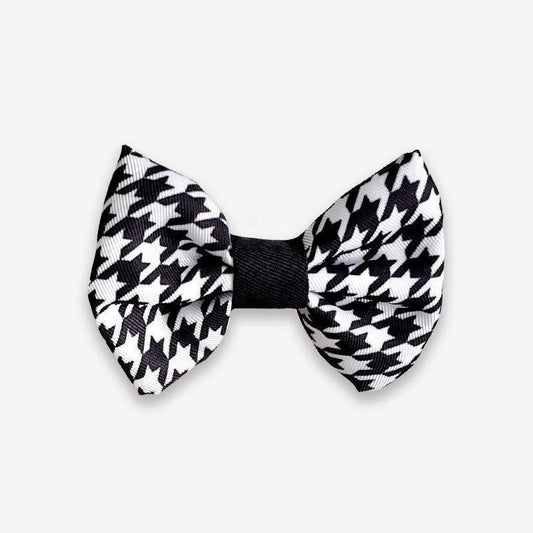 Wyld Cub - Dog Bow Tie: Knightsbridge Houndstooth | Luxury Home Accessories | Heulog Glow