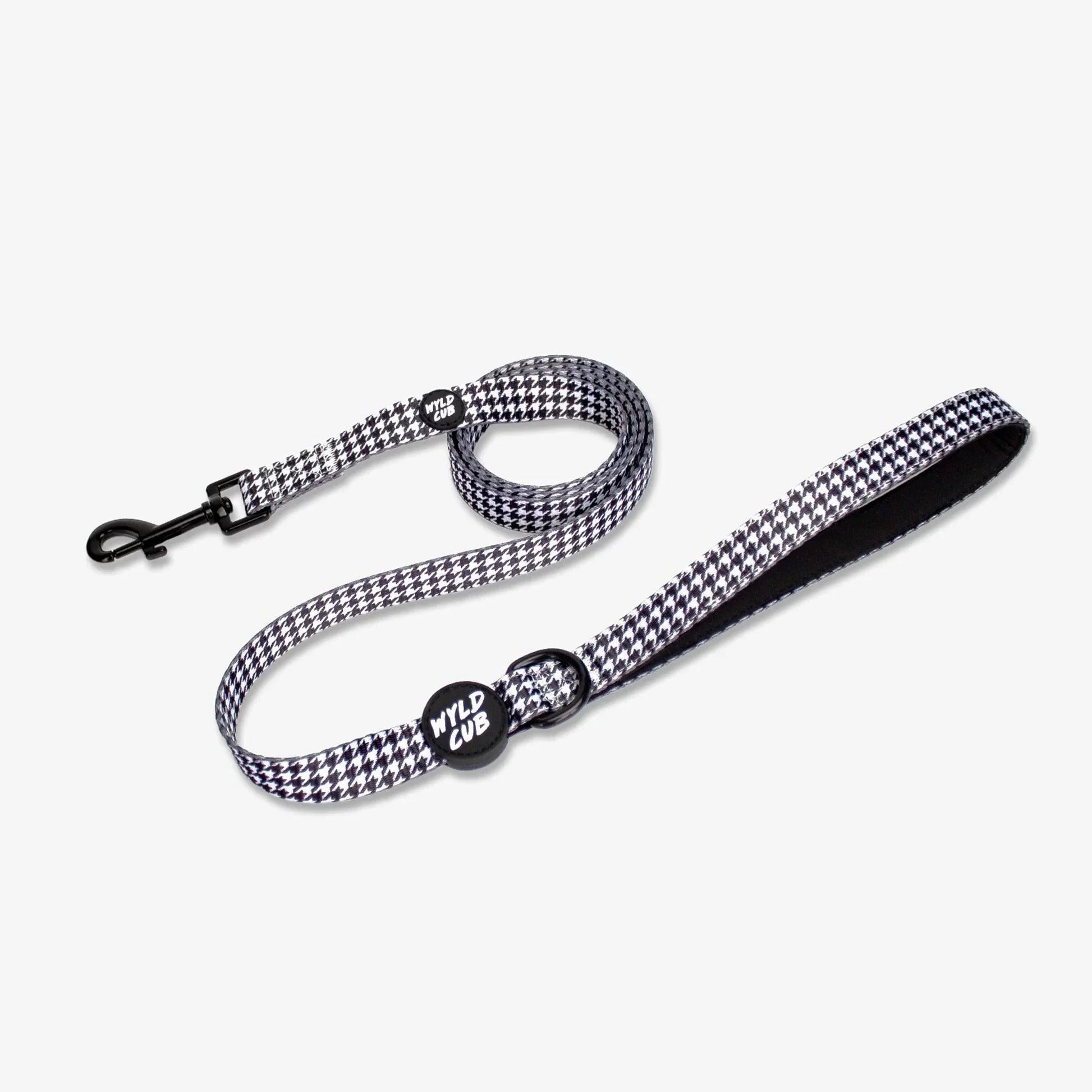 Wyld Cub - Dog Lead: Knightsbridge Houndstooth | Luxury Home Accessories | Heulog Glow