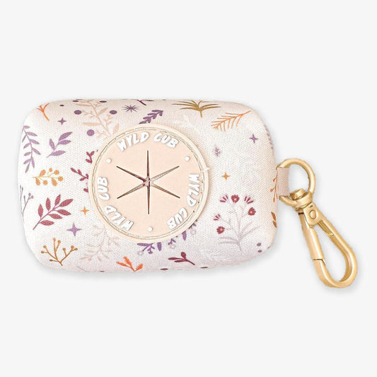 Wyld Cub - Dog Poop Bag Holder: Chiswick Oyster | Luxury Home Accessories | Heulog Glow