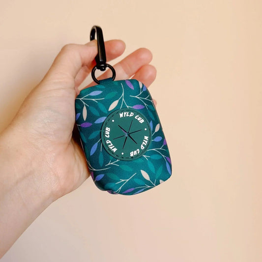 Wyld Cub - Dog Poop Bag Holder: Hampstead Evergreen | Luxury Home Accessories | Heulog Glow