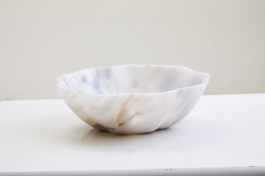 Zoro Small White Marble Scalloped Bowl | Luxury Home Accessories | Heulog Glow